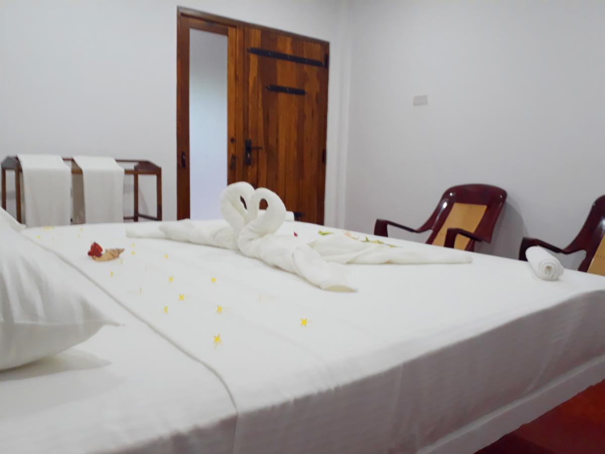 Akila Holiday Resort Habarana Exterior photo
