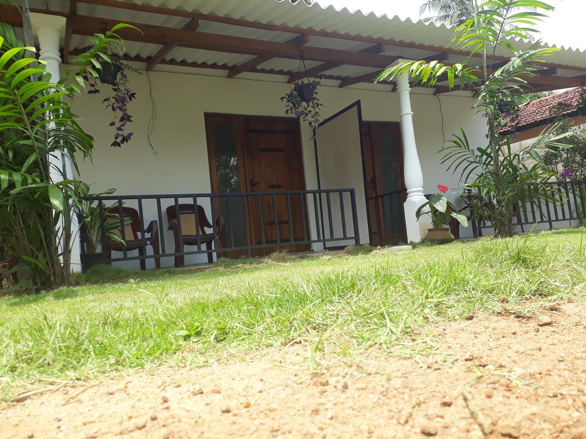 Akila Holiday Resort Habarana Exterior photo