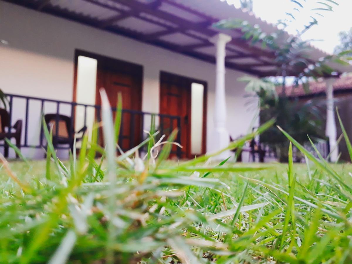 Akila Holiday Resort Habarana Exterior photo